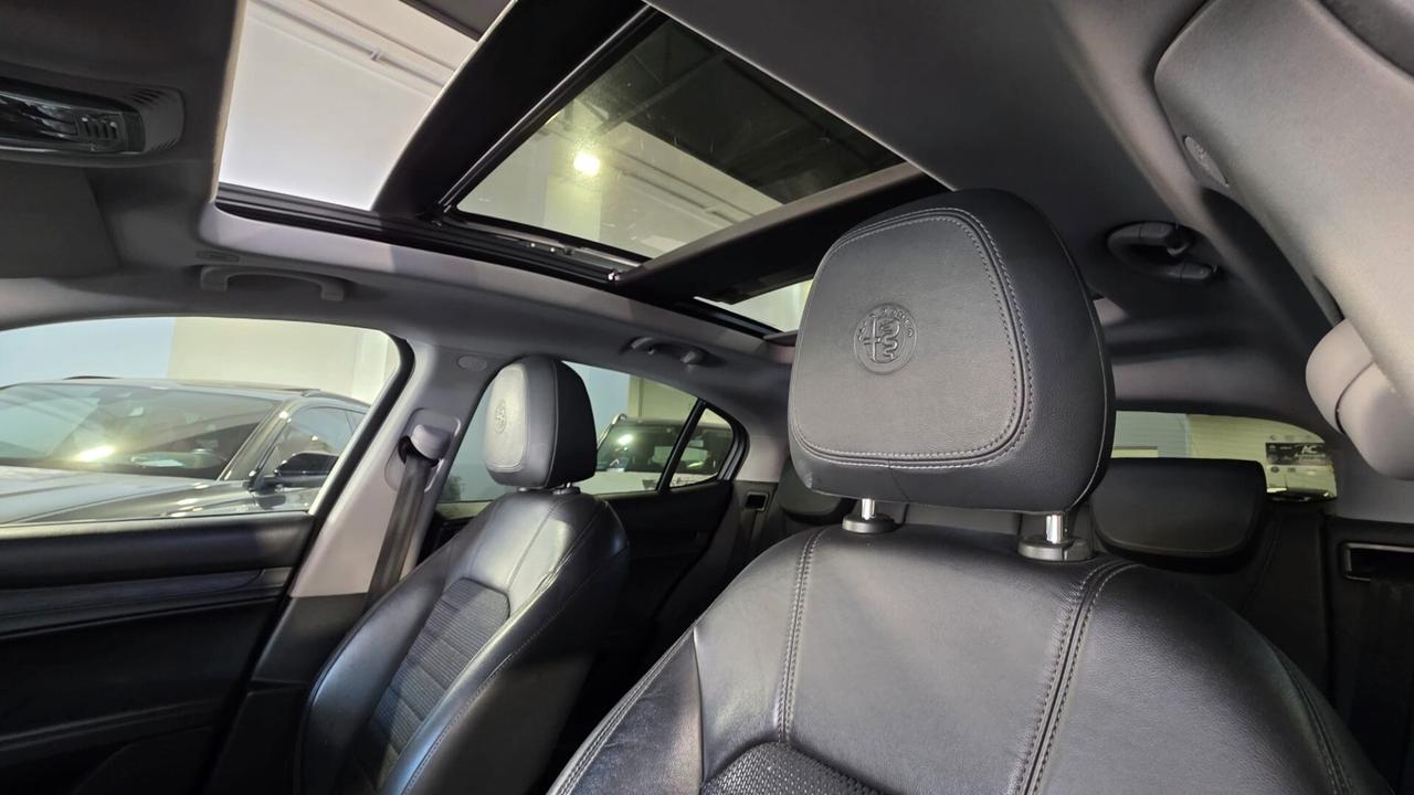 Alfa Romeo Stelvio 2.2 Turbodiesel 210 CV AT8 Q4 Executive