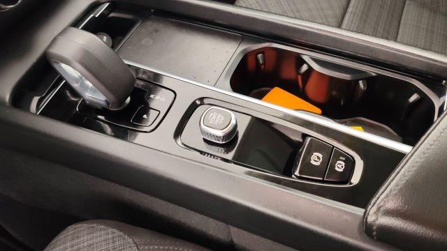 VOLVO XC60 T6 Recharge Plug-in Hybrid AWD automatico Core