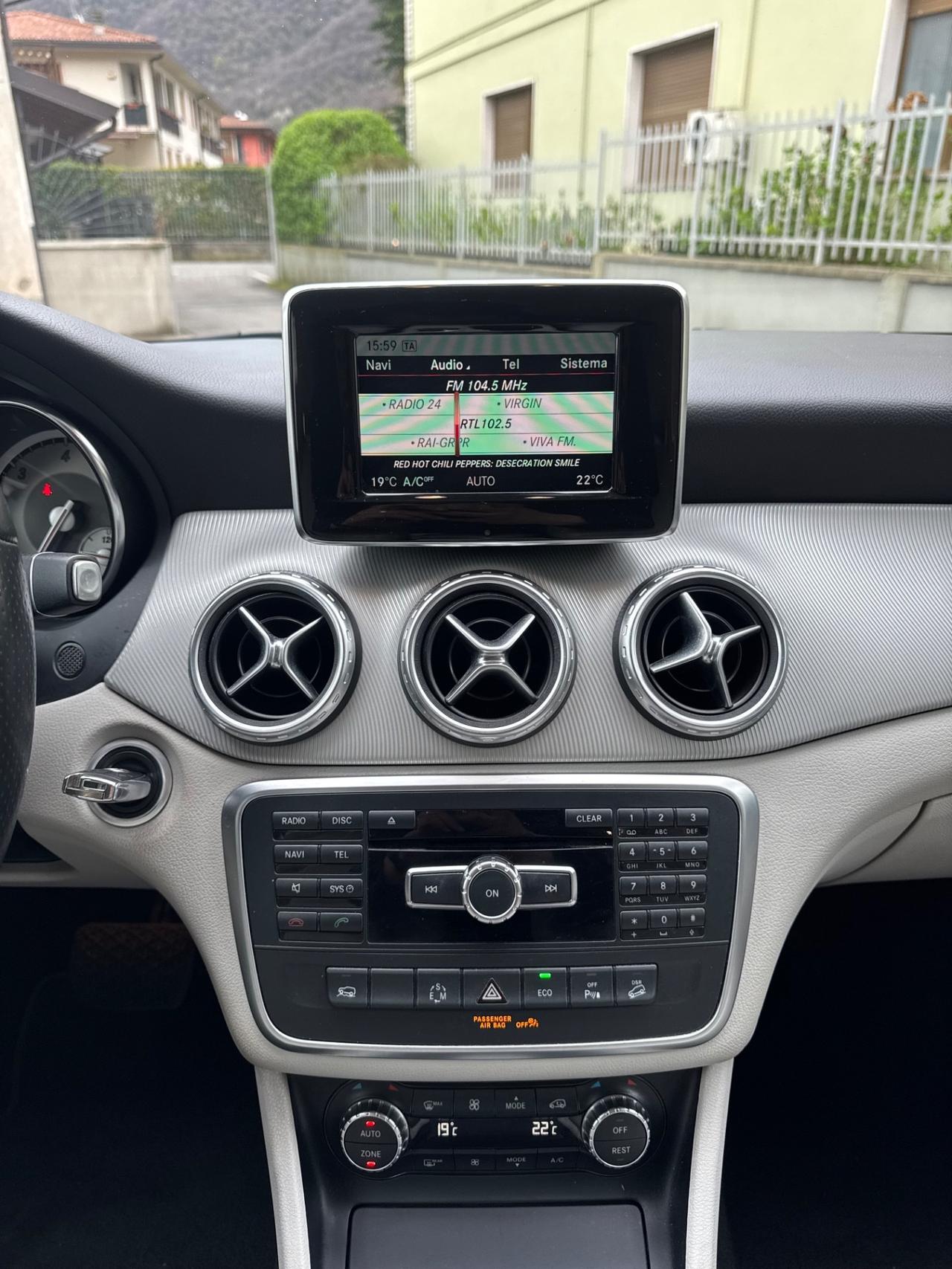 Mercedes-benz GLA 200 CDI Automatic 4Matic Premium