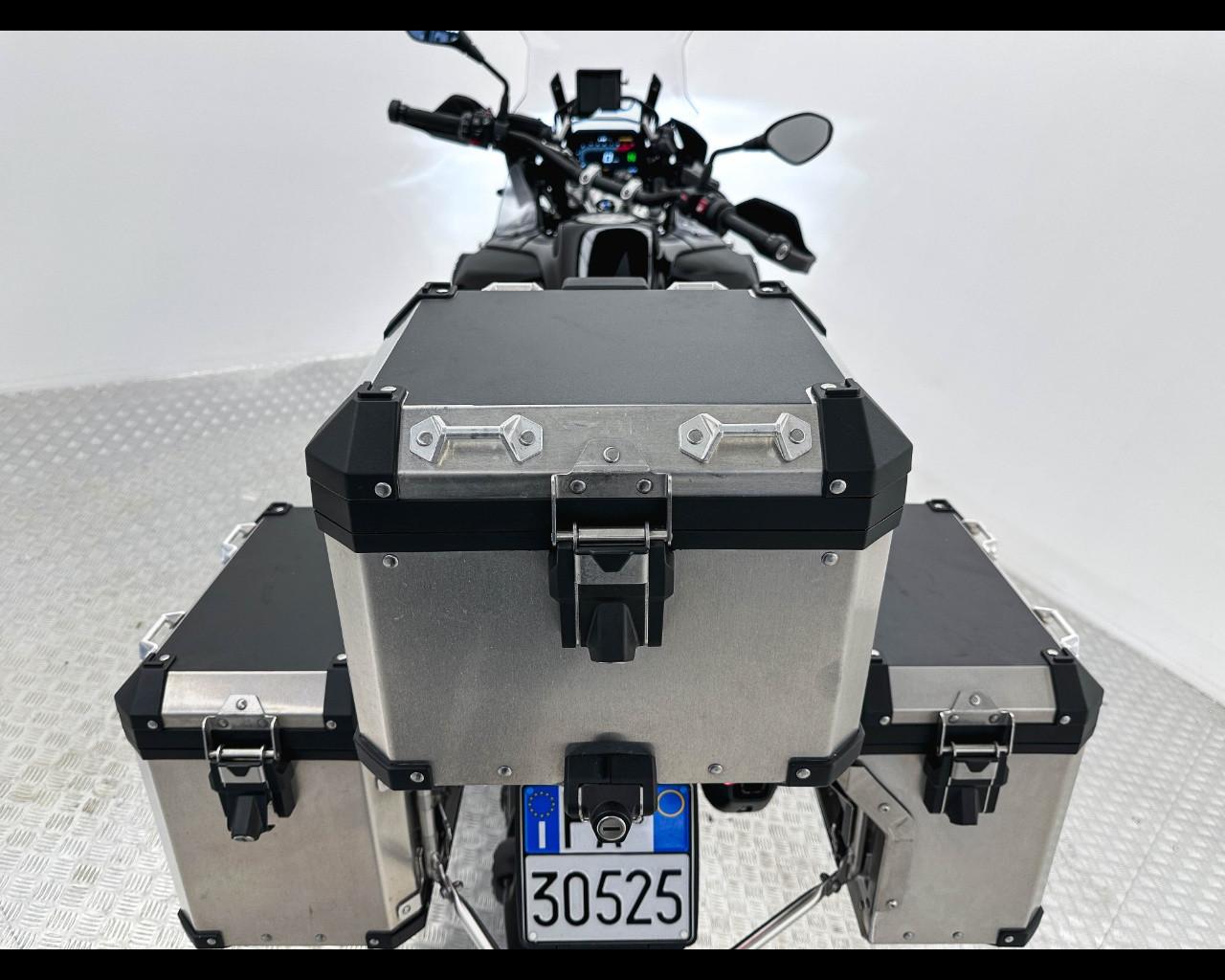 BMW GS ADVENTURE 1250 TRIPLE BLACK