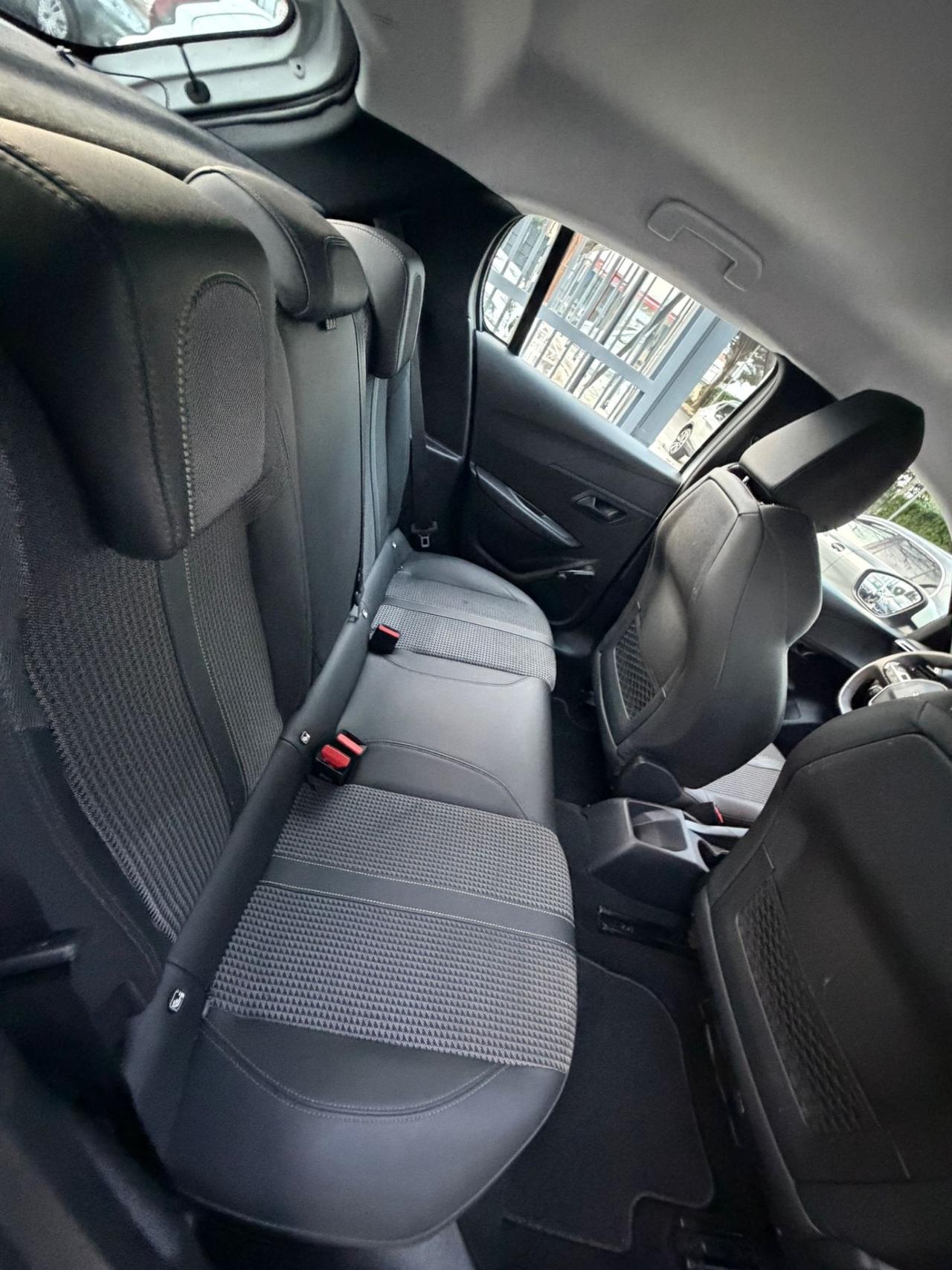 Peugeot 208 BlueHDi 100 Stop&Start 5 porte Allure Navi Pack