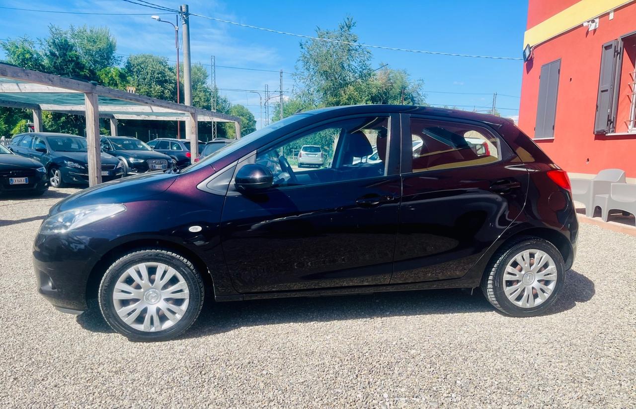 Mazda2 1.3 16V 75CV