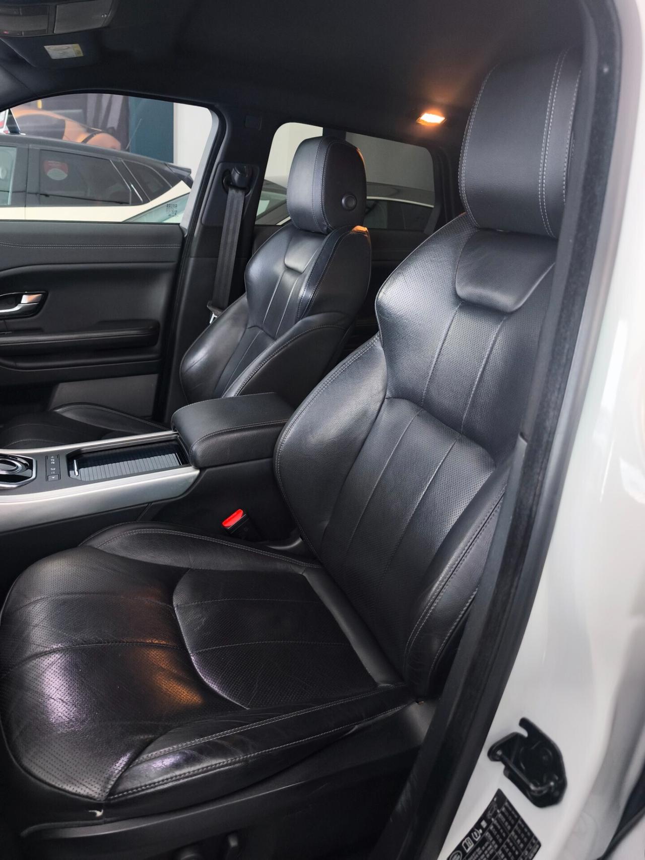 Land Rover Range Evoque 2.0 TD4 150 CV 5p. SE Dynamic