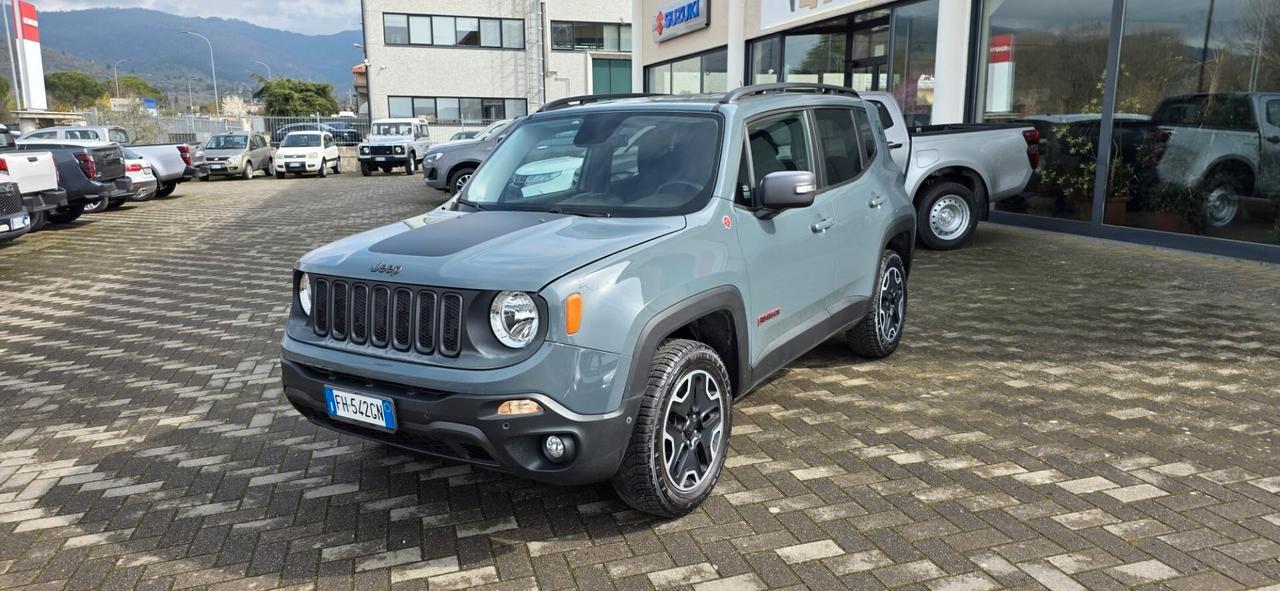 Jeep Renegade 2.0 Mjt 170CV 4WD Active Drive Low Trailhawk