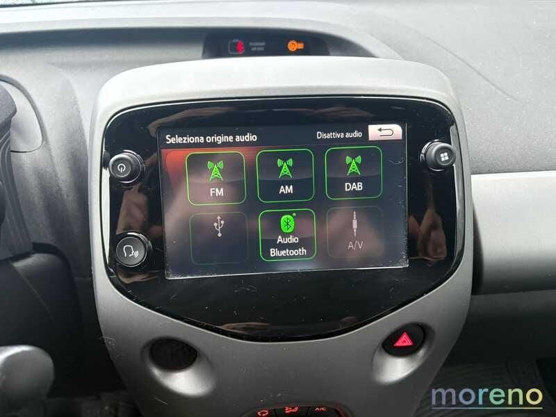 Toyota Aygo 1.0 72 CV x-play