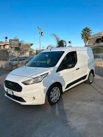 Ford Tourneo Courier 1.5 TDCI 100 CV Plus