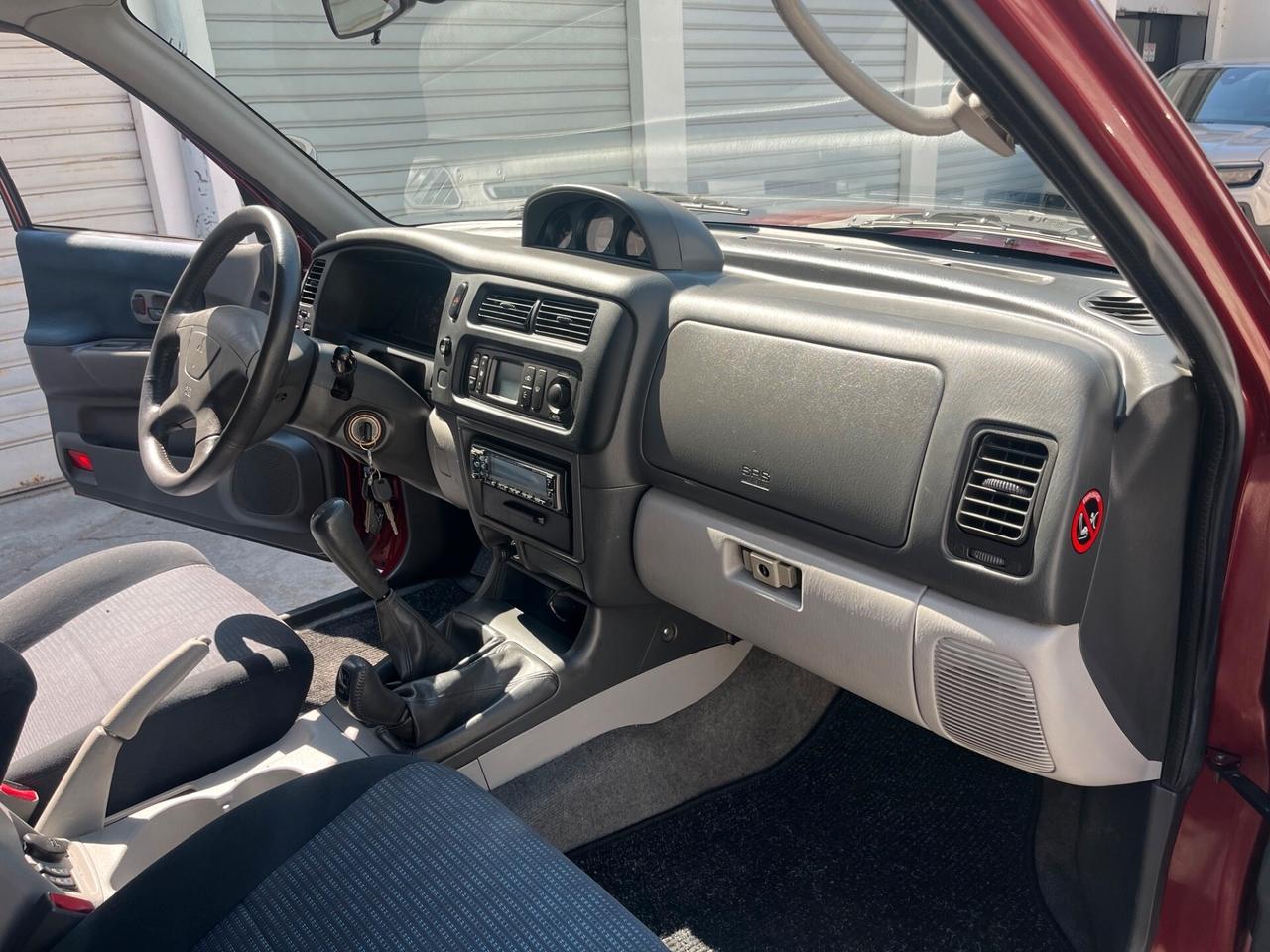 Mitsubishi Pajero Sport 2.5 TDI cat GLX Autocarro