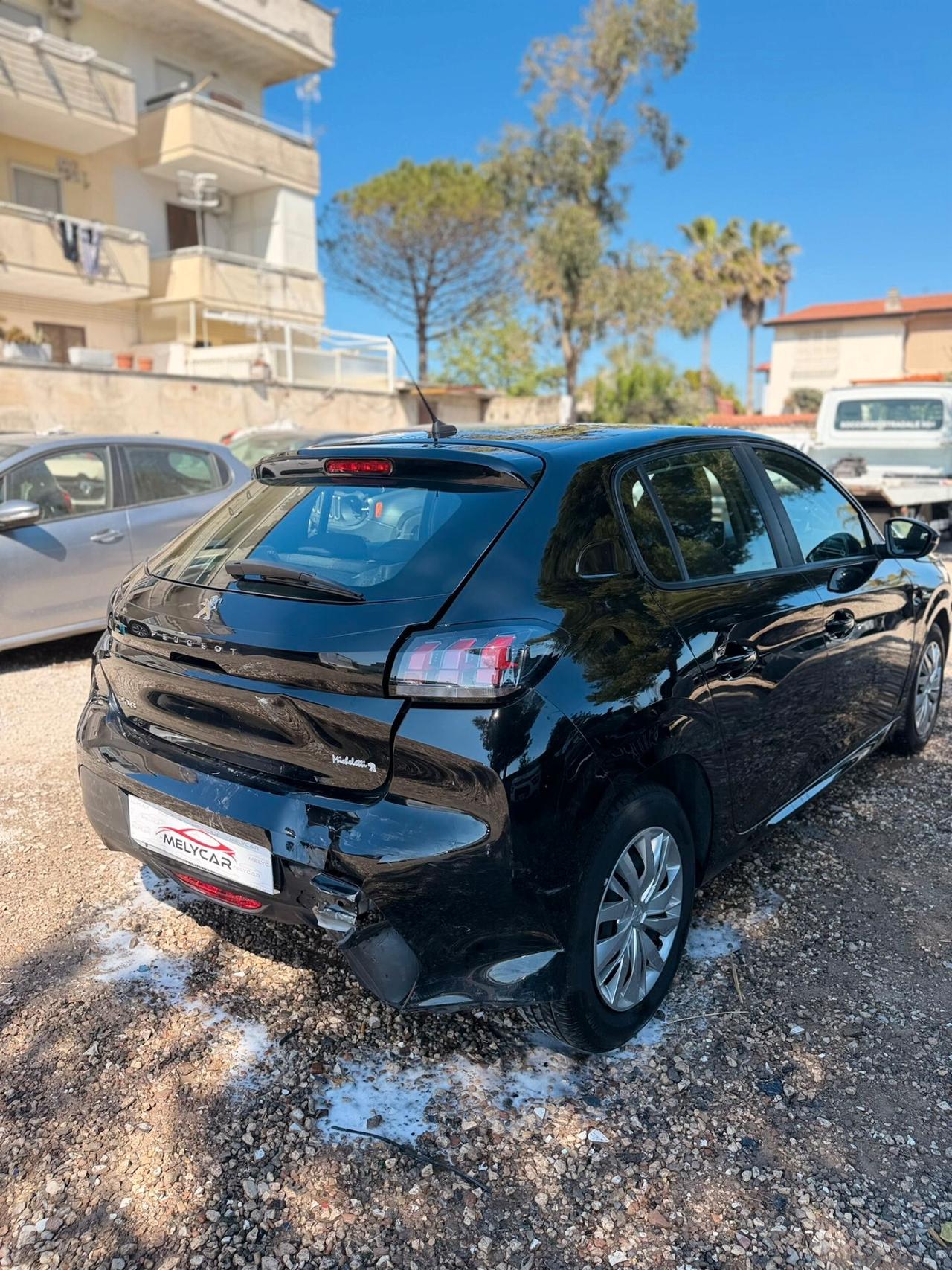 Peugeot 208 PureTech 75 Stop&Start 5 porte Active Sinistrato Incidentata