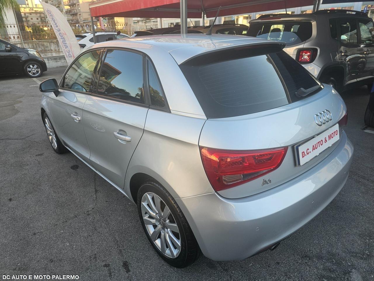 Audi A1 1.6 TDI S tronic 90CV..Da Vetrina..2013
