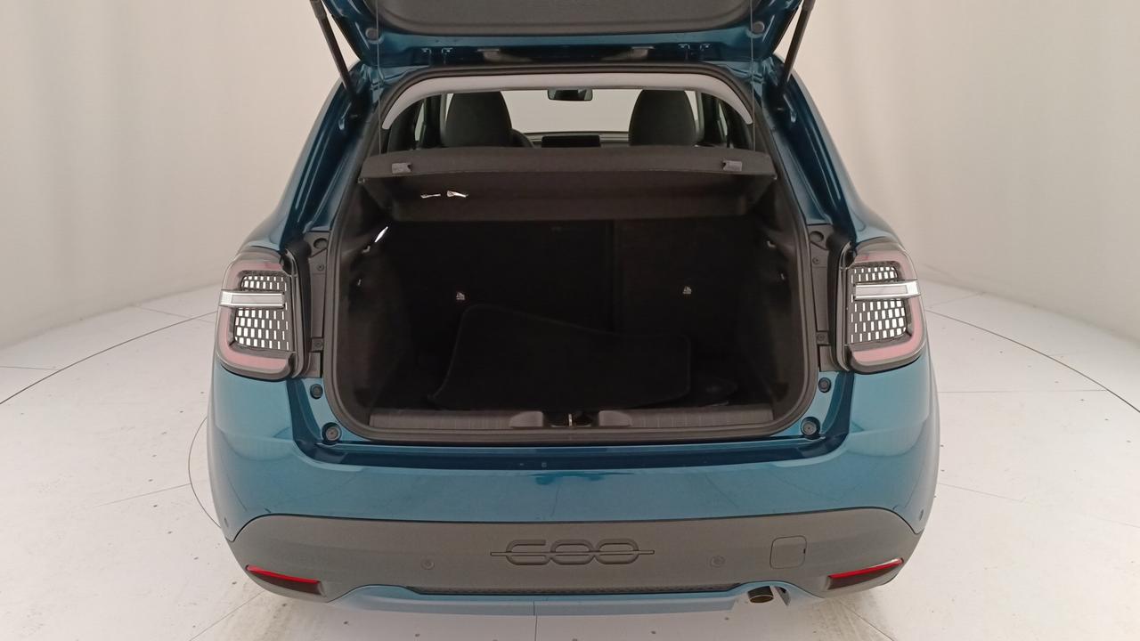 FIAT 600 1.2 hybrid 110cv auto