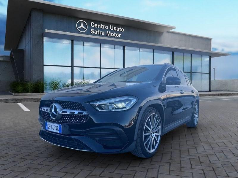 Mercedes-Benz GLA GLA 200 d Automatic Premium