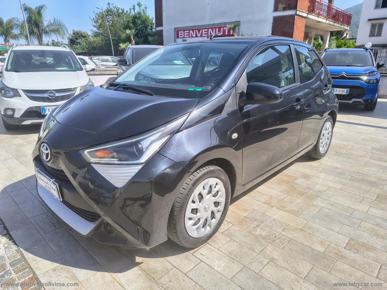 TOYOTA Aygo Connect 1.0 VVT-i 72CV 5p.x-bus.MMT
