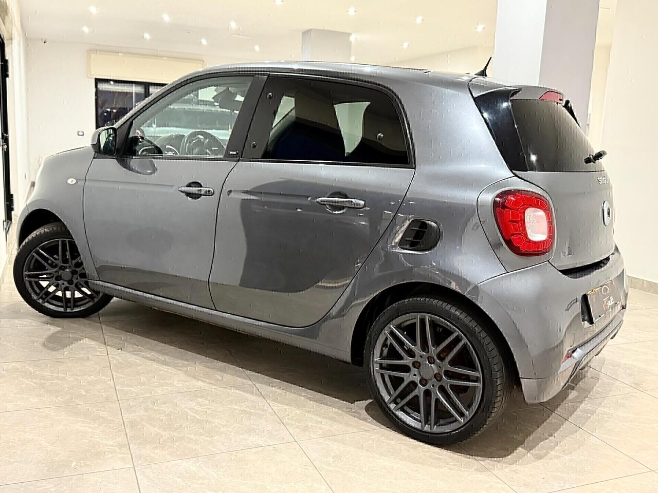 Smart ForFour BRABUS 0.9 Turbo twinamic Xclusive