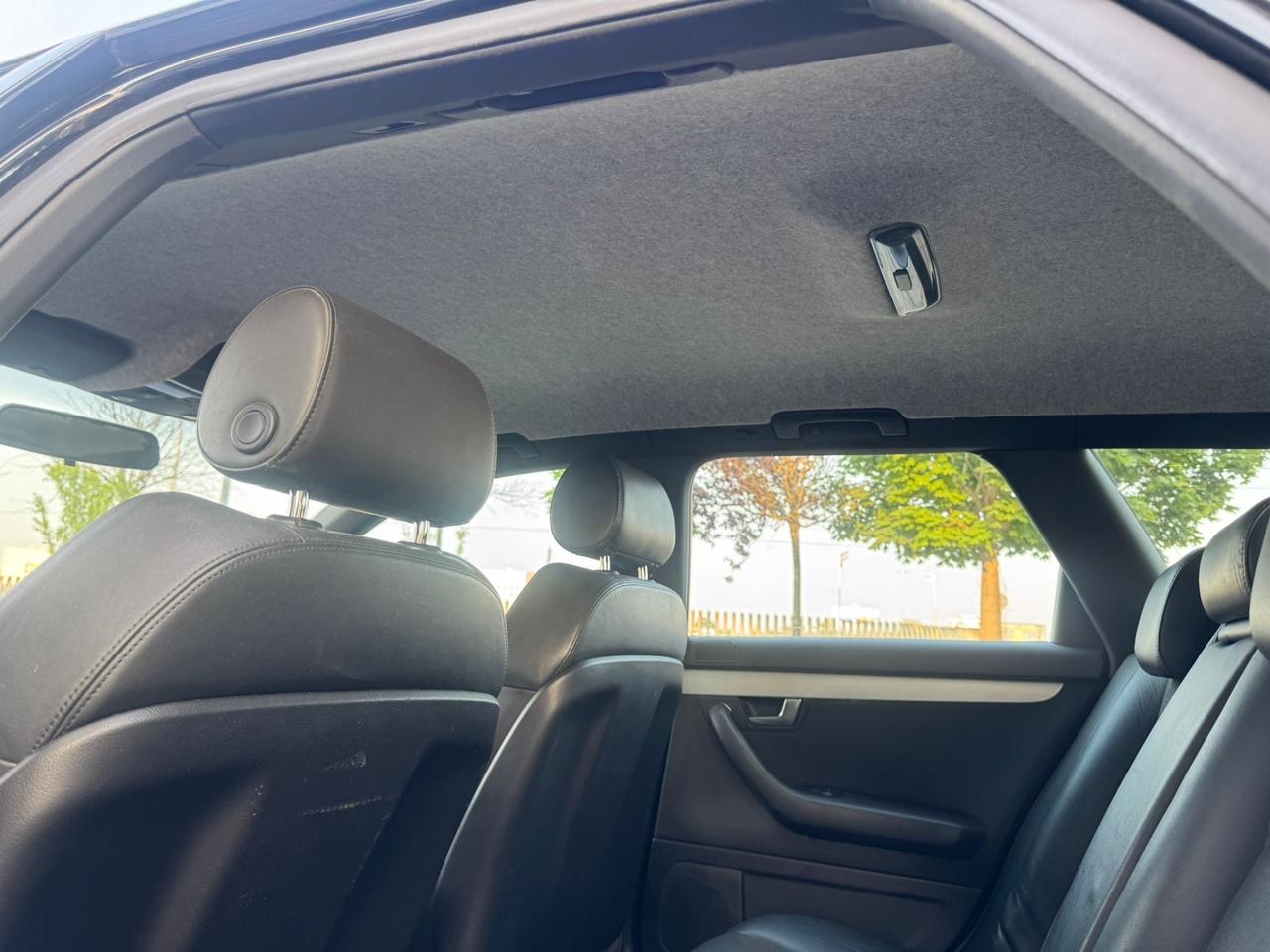 Audi A4 2.0 16V TDI 140cv S-Line