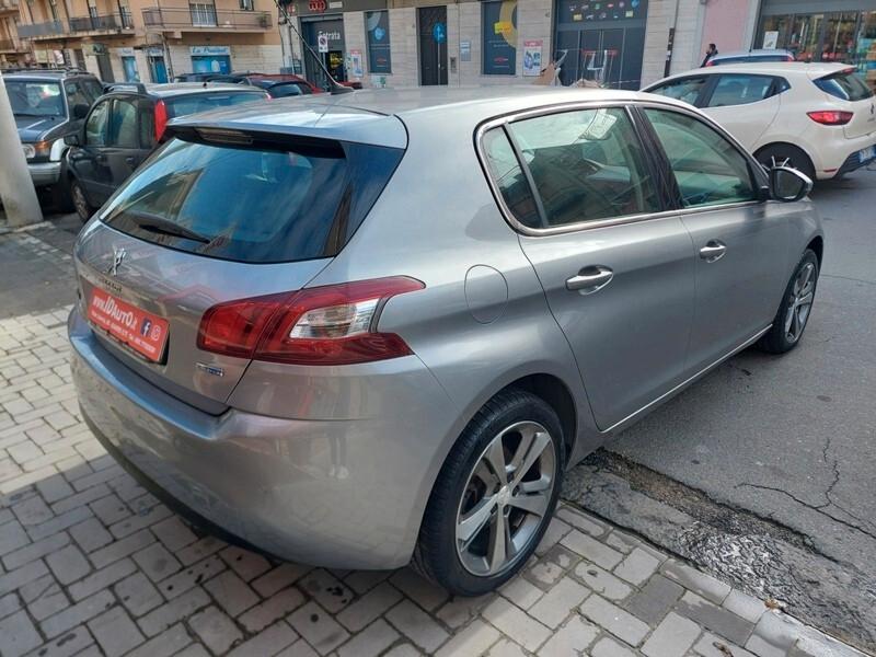 Peugeot 308 BlueHDi 120 S&S Allure
