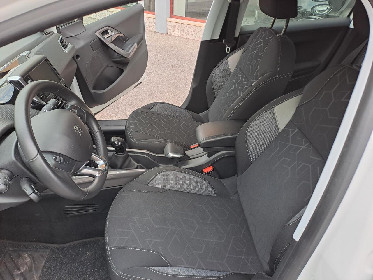 Peugeot 2008 BlueHDi 100 S&S Active