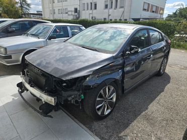 Hyundai Ioniq 1.6 Plug-in Hybrid DCT Style