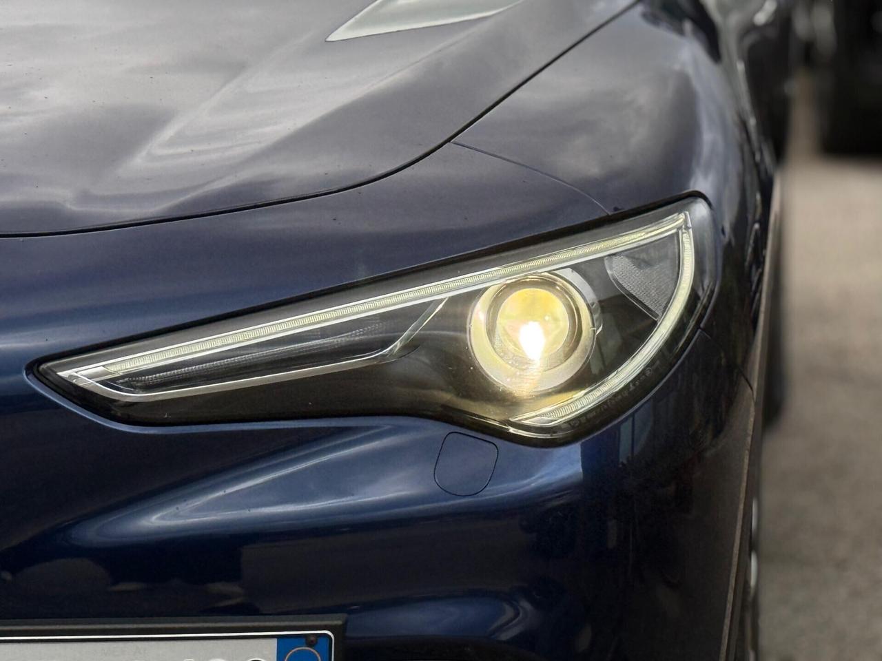 Alfa Romeo Stelvio 2.2 Turbodiesel 190 CV AT8 Q4 B