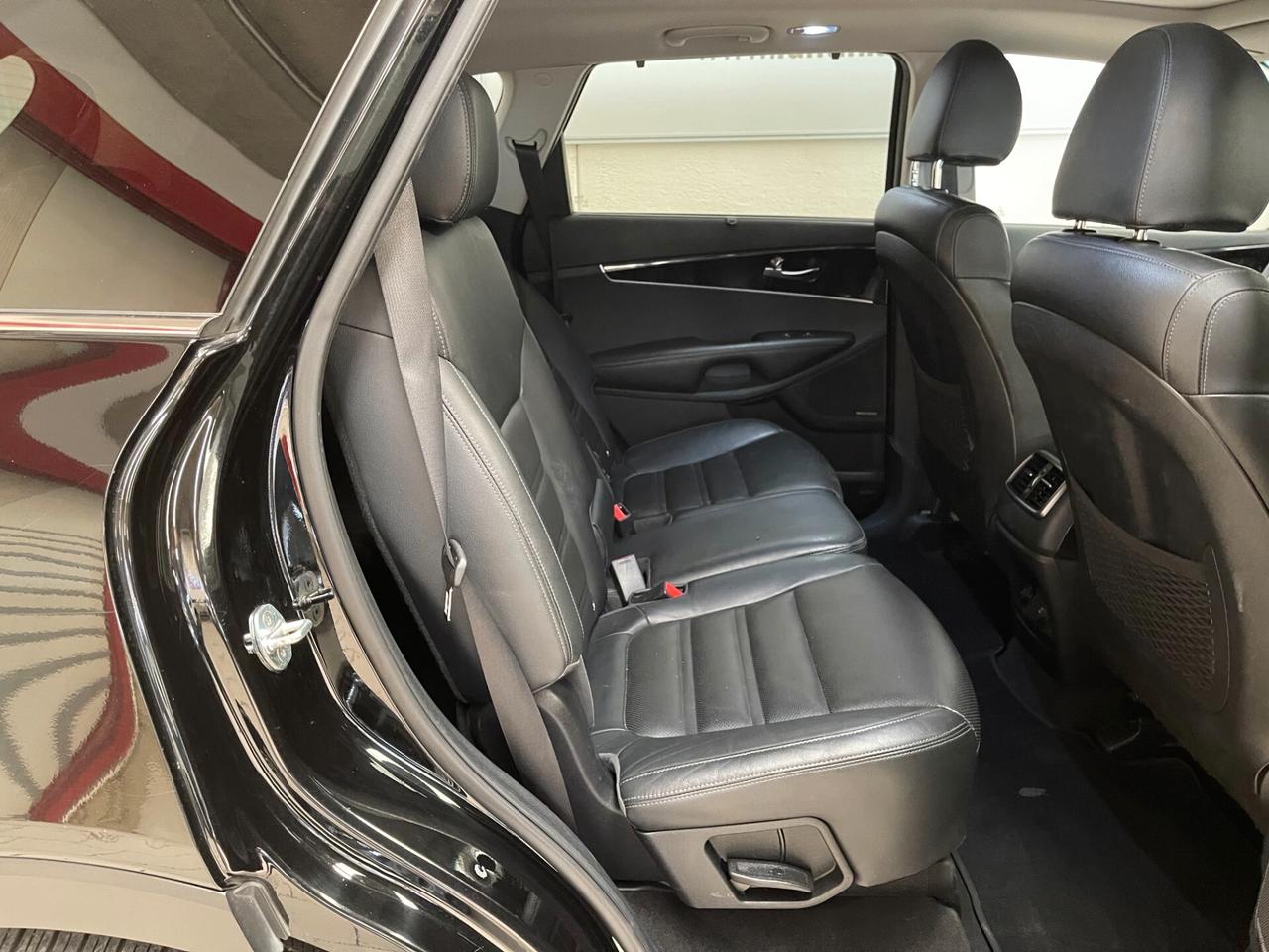 Kia Sorento Kia Sorento Rebel Premium 2.0crdi awd auto 7 posti-LEGGI SOTTO
