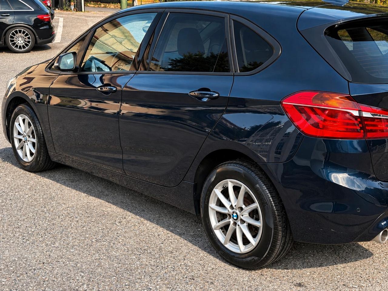 Bmw 216 216d Active Tourer Sport Automatica