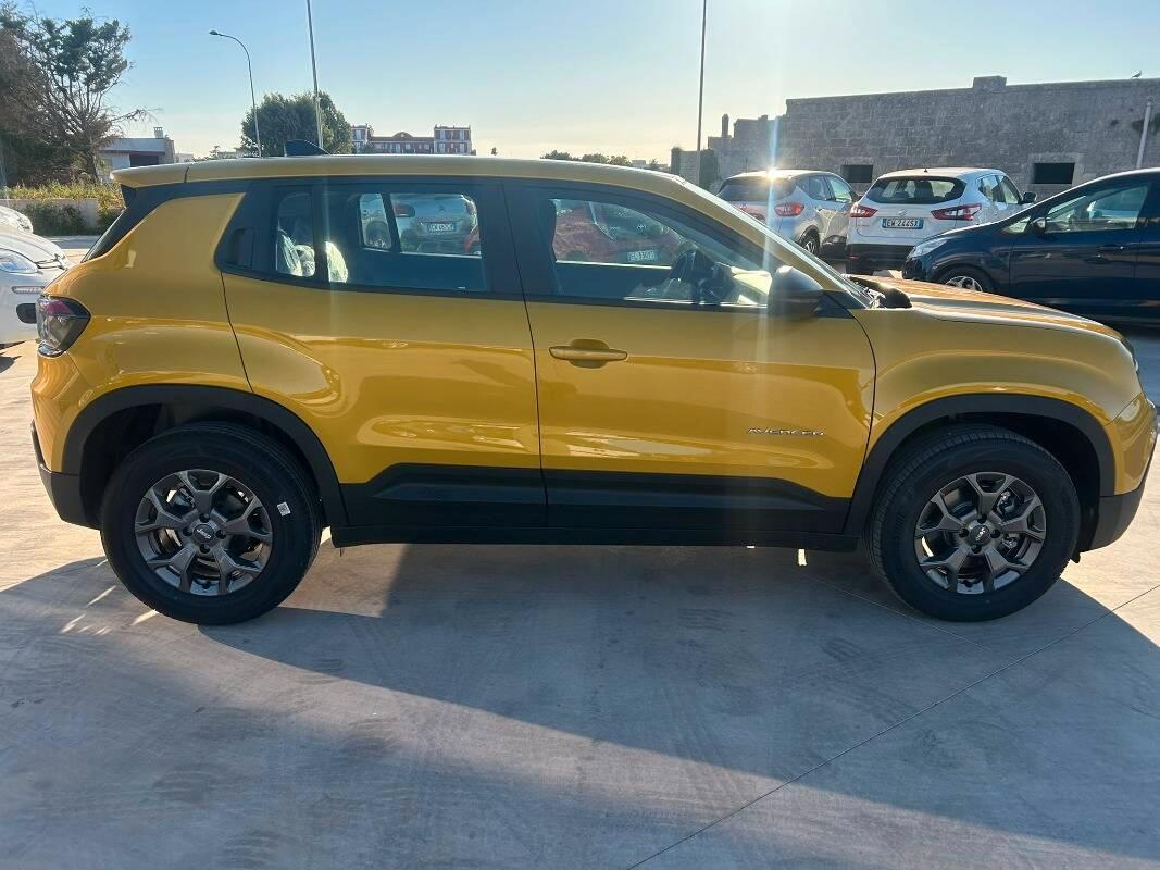 Jeep Avenger 1.2 t. e-hybr.mhev Longitude fwd 110cv edct6