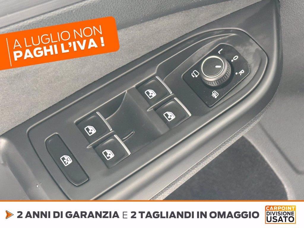 VOLKSWAGEN Golf 1.5 etsi evo style 130cv dsg del 2023