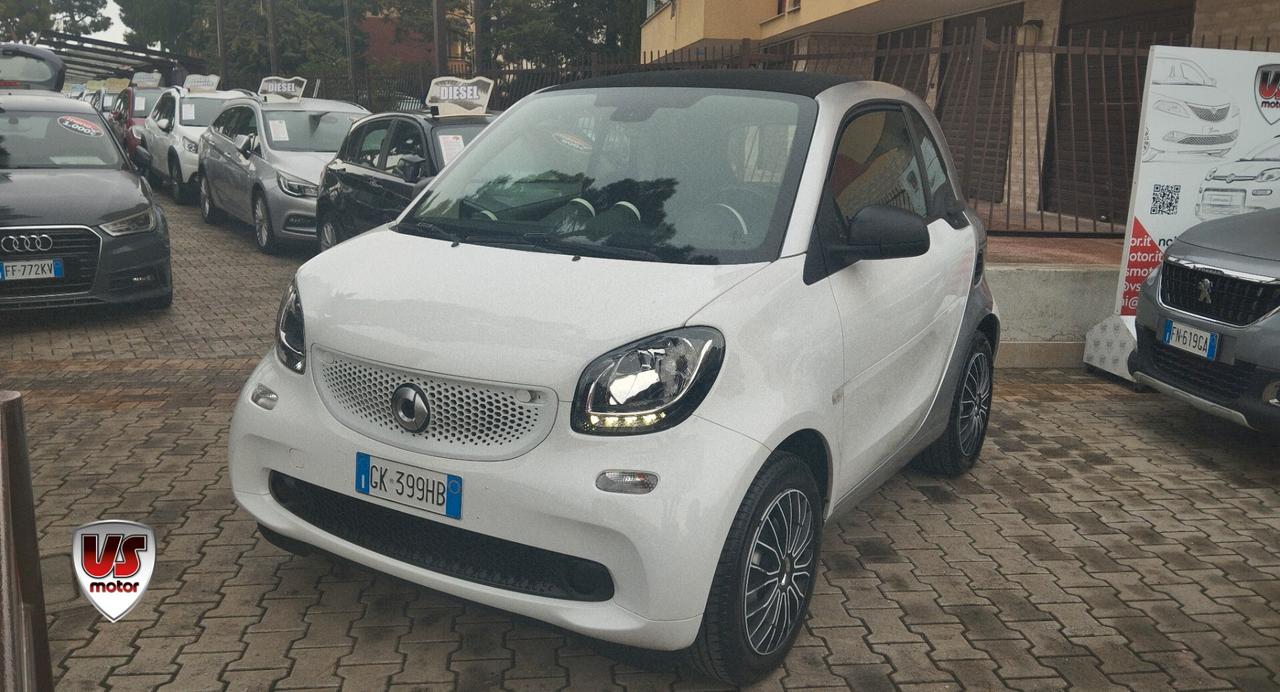 SMART FORTWO 1.0 BENZ NAVI -PREZZO PROMO