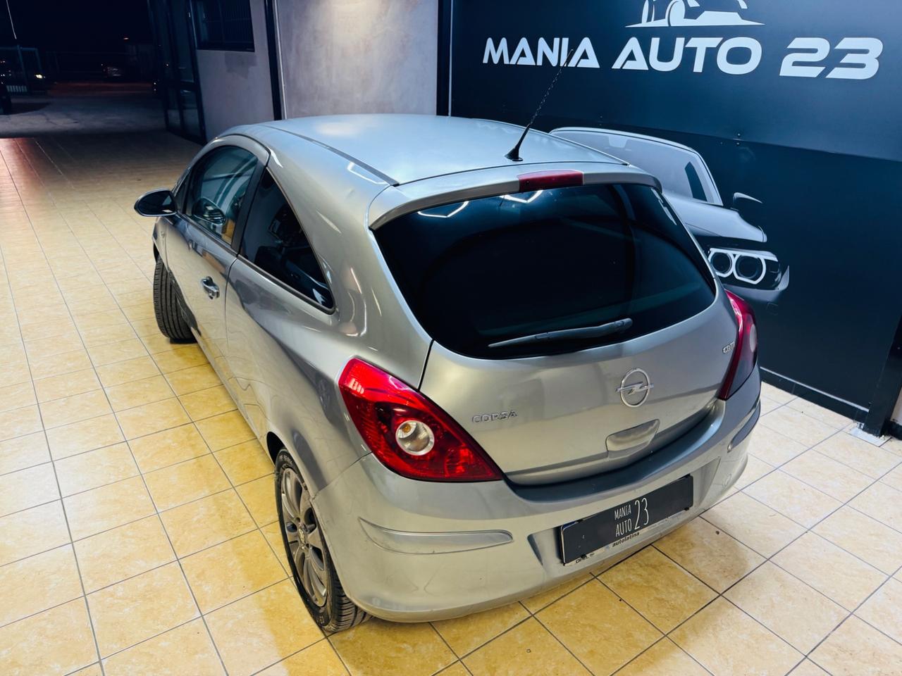 Opel Corsa 1.3 CDTI 75CV ecoFLEX 3 porte Edition*NEOPATENTATI*