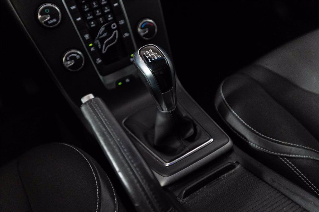VOLVO V40 2.0 d2 Business Plus my19 del 2018