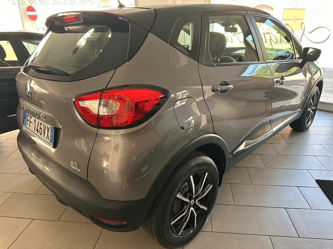 Renault Captur dCi 8V 90 CV EDC Start&Stop Energy Intens