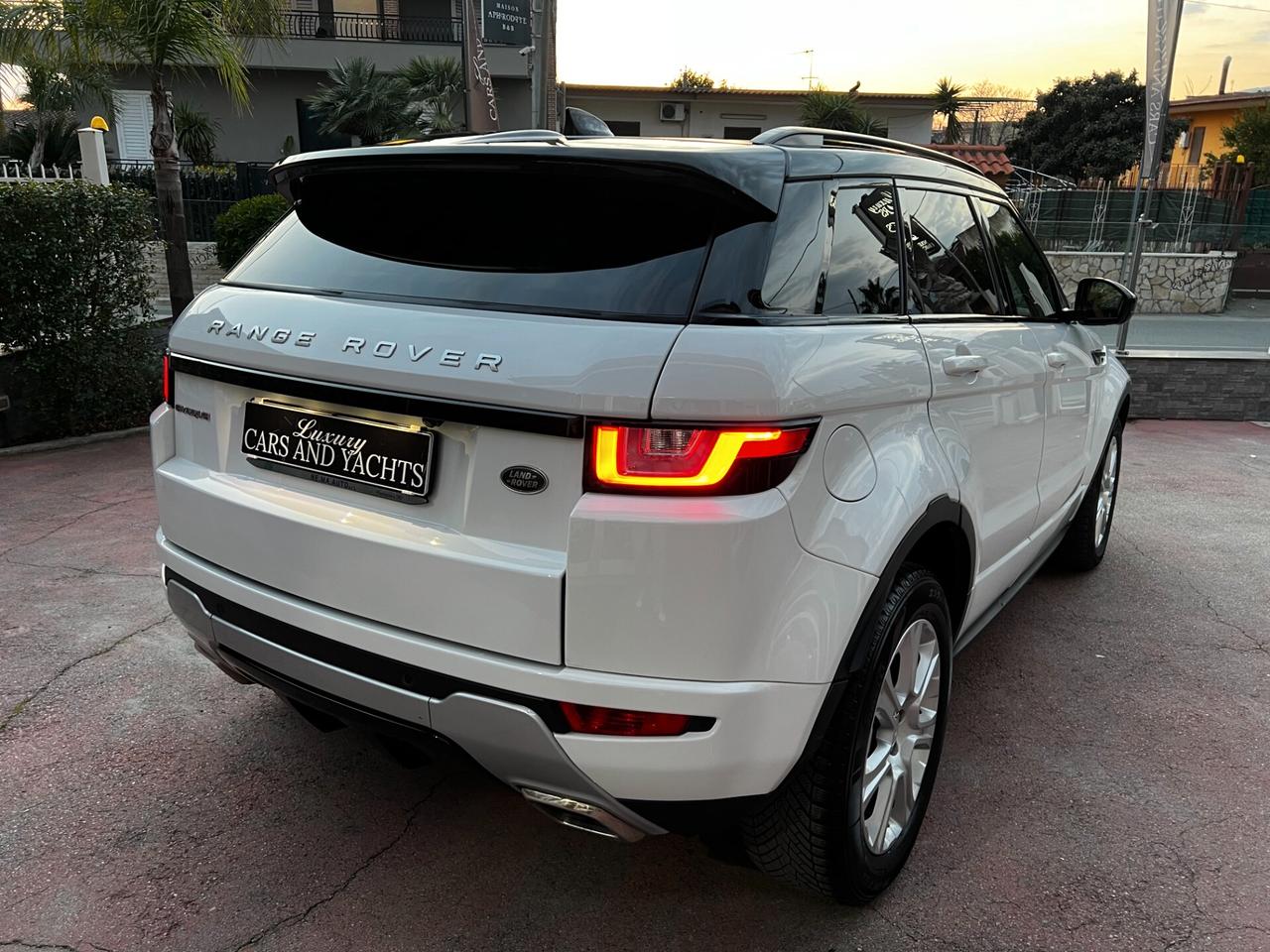 Land Rover Range Evoque 2.0 TD4 150 CV - Dynamic