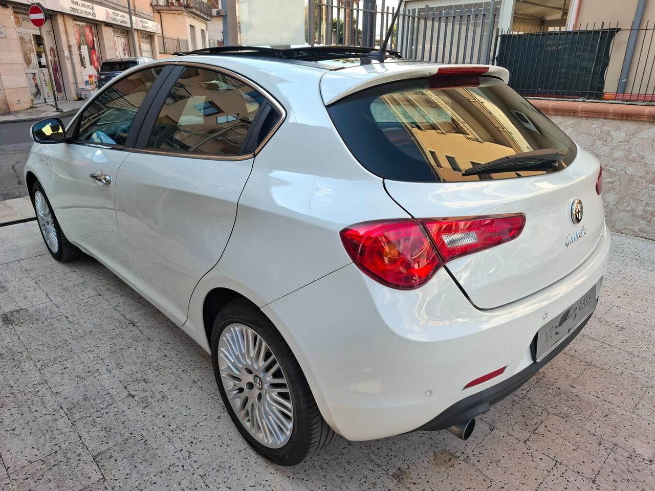 Alfa Romeo Giulietta - 1.6 JTD Pelle Navigazione