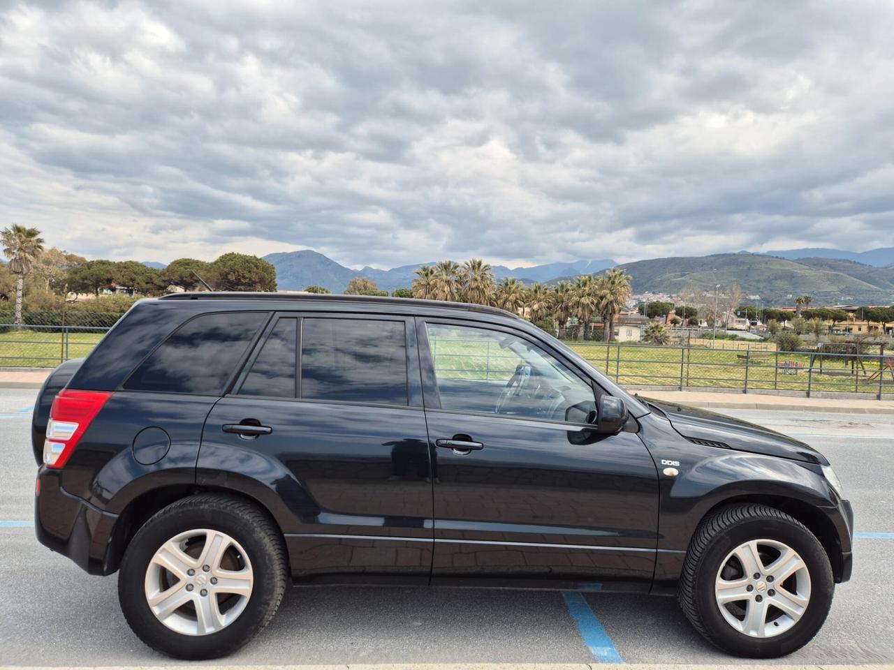 Suzuki Grand Vitara 1.9 DDiS 5 porte