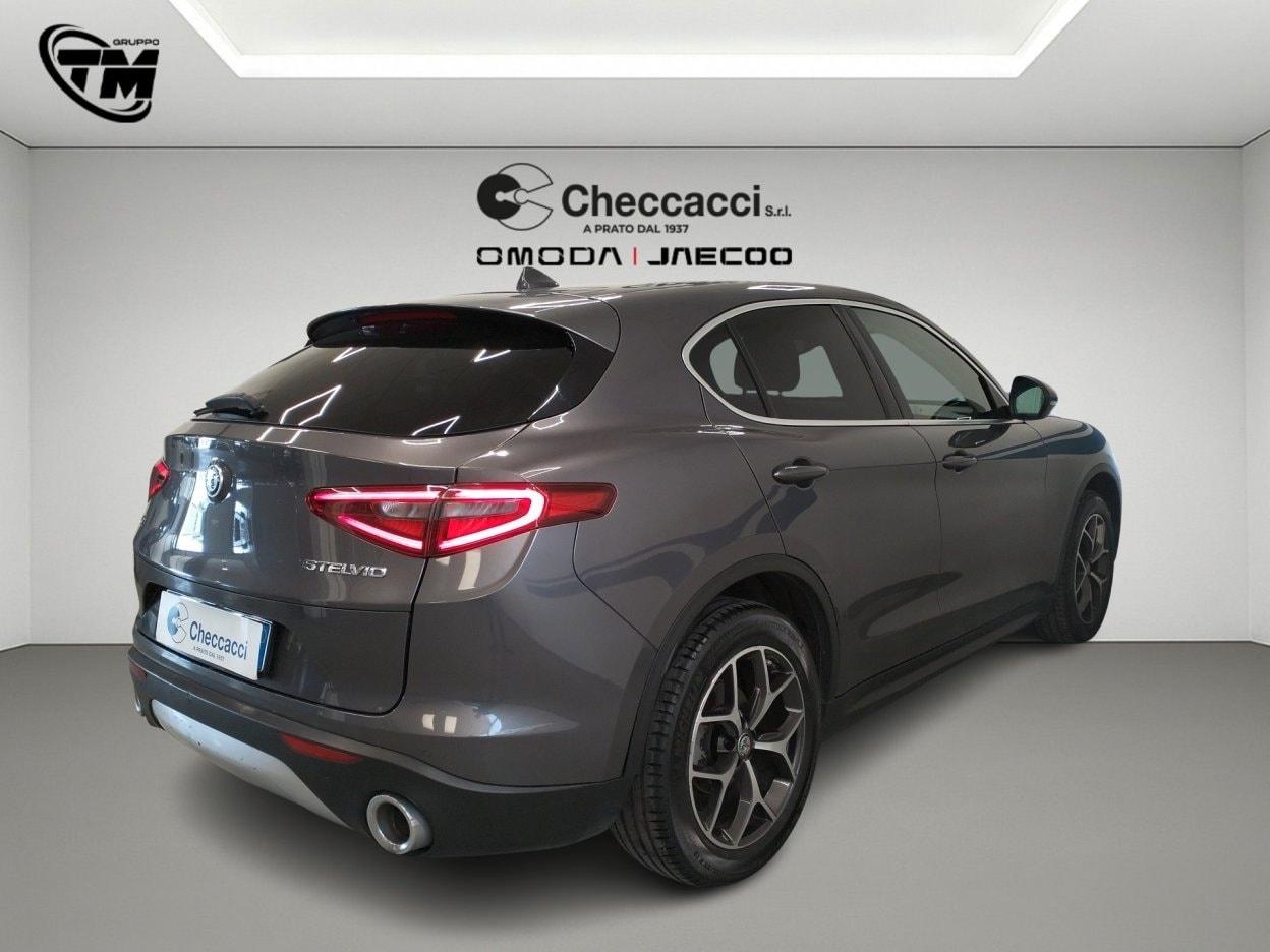 ALFA ROMEO Stelvio Stelvio 2.2 Turbodiesel 210 ...