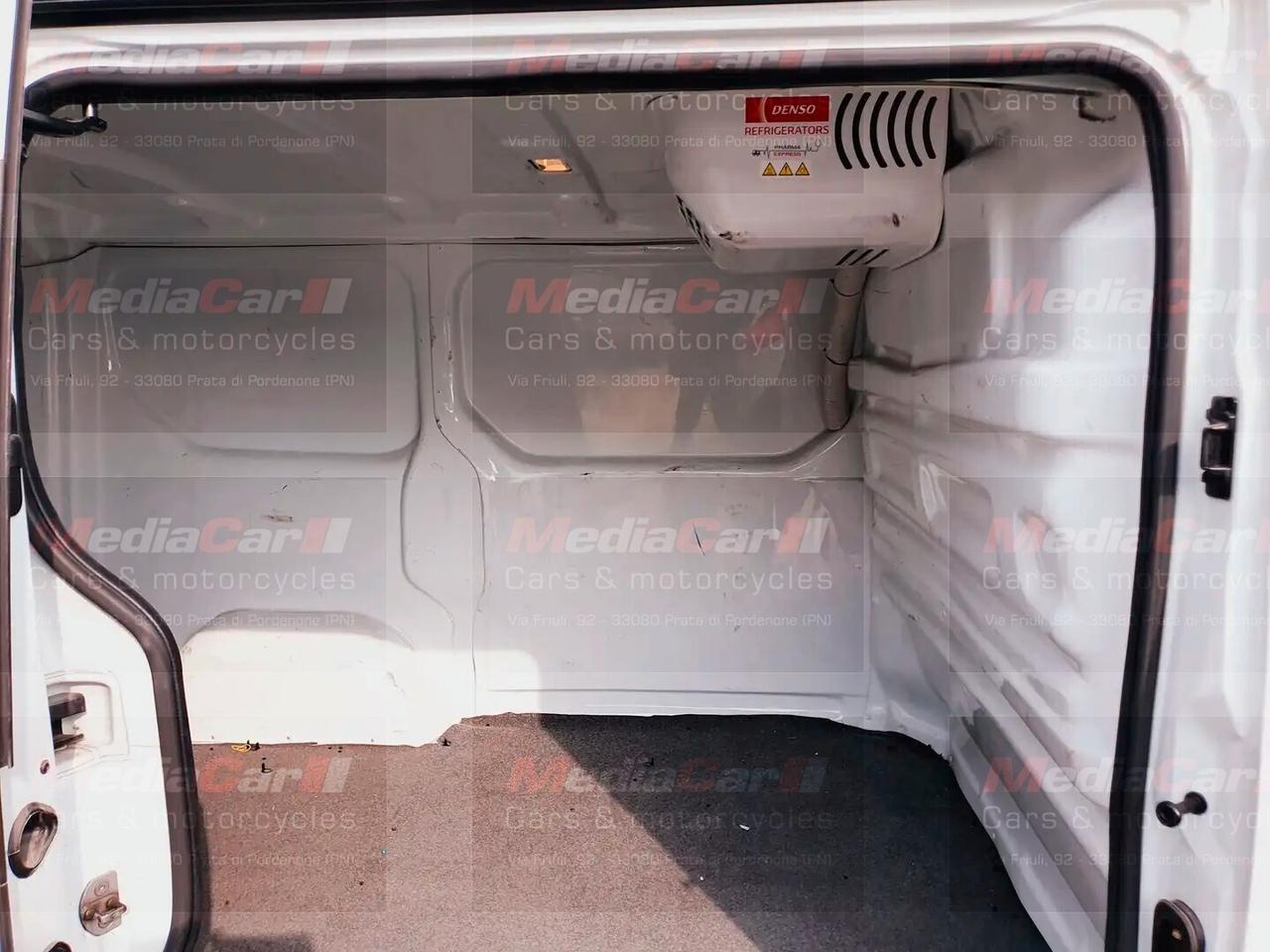 Nissan NV300
