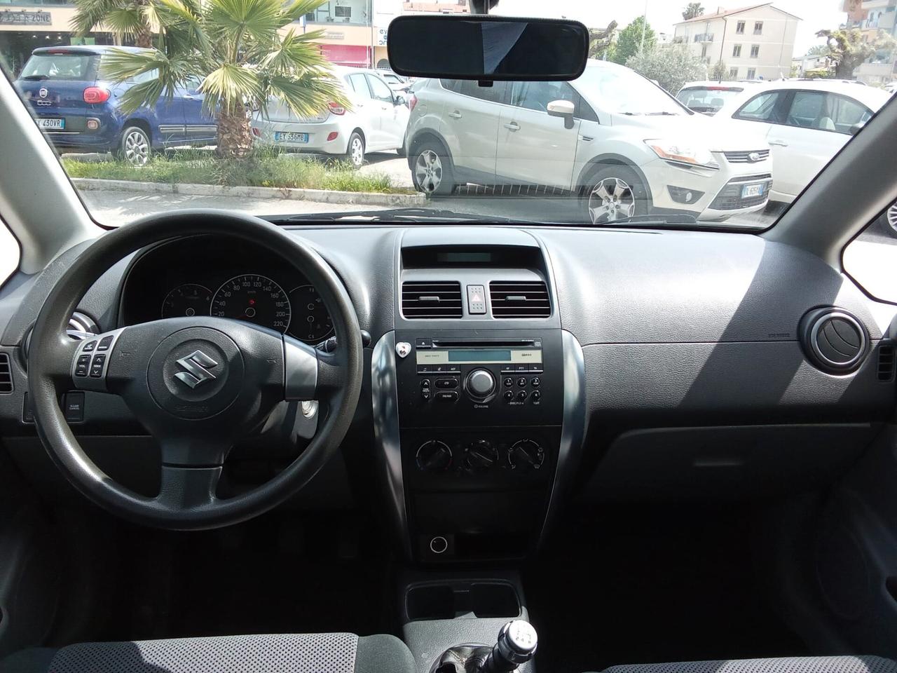SUZUKI SX4 1,6 TDI 90 CV CONFORT 5P