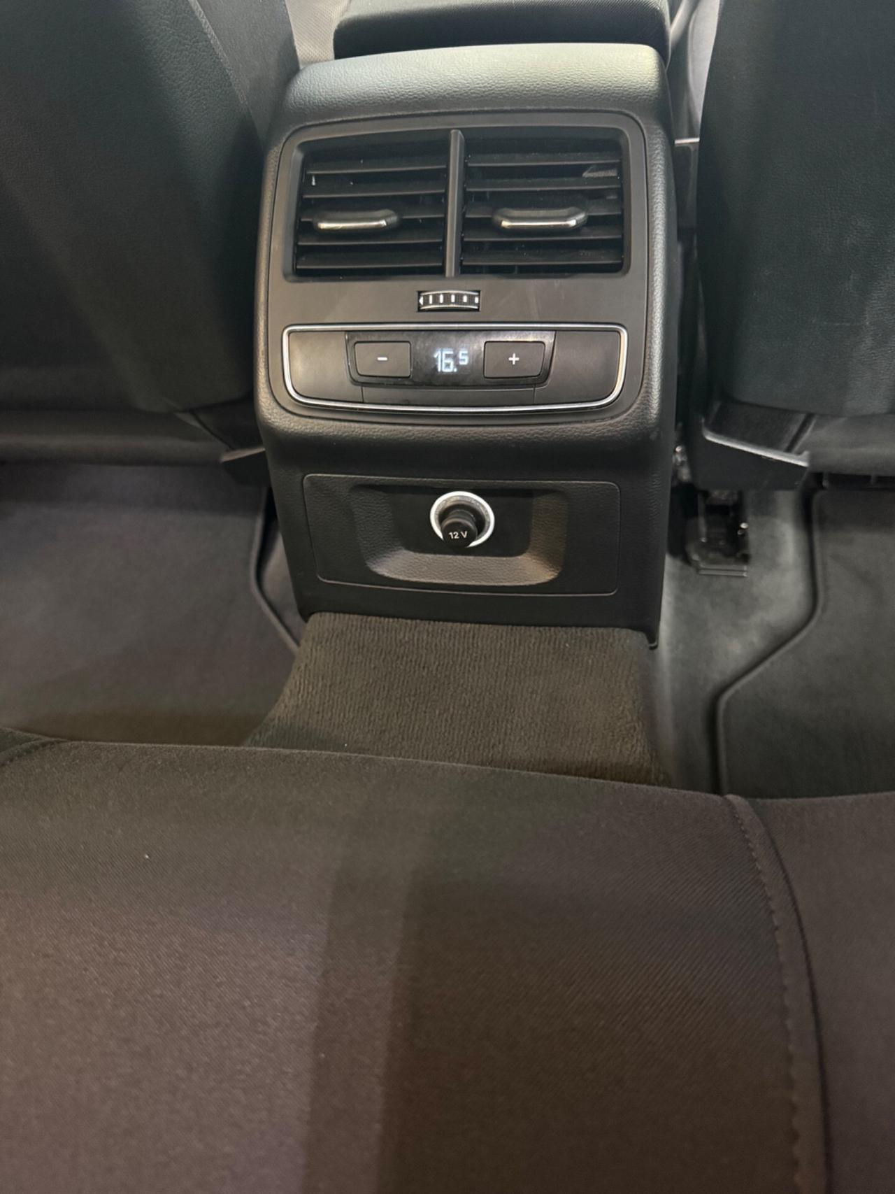 Audi A4 Avant 2.0 TDI 122 CV Business Sport