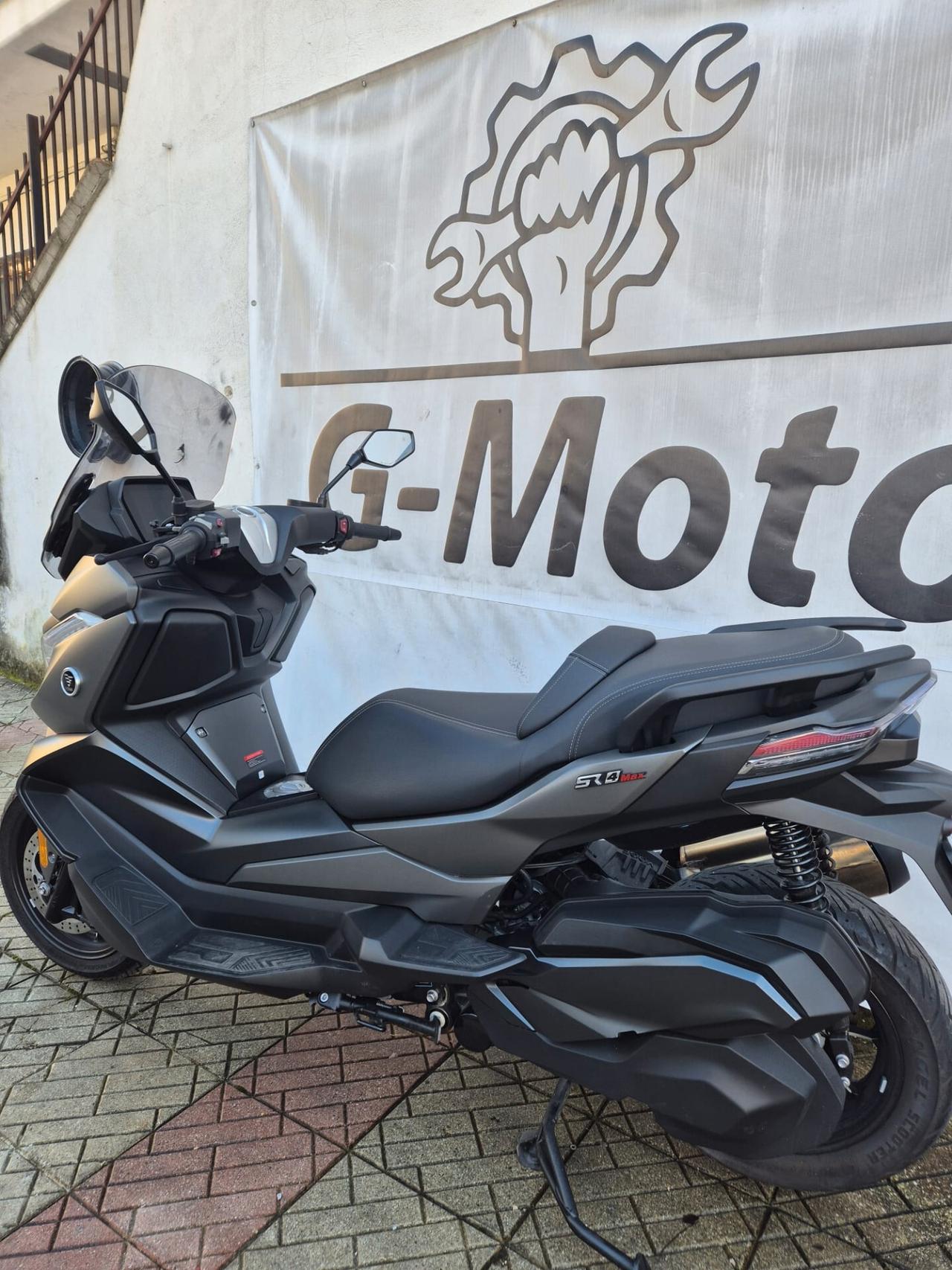 Voge Sfida SR4 400 Max GMoto Cosenza
