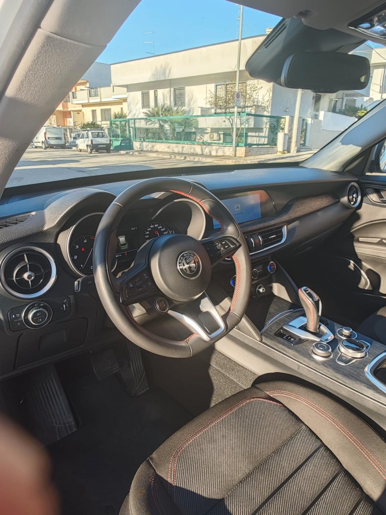 Alfa Romeo Stelvio 2.2 Turbodiesel 160 CV AT8 -PERFETTA-