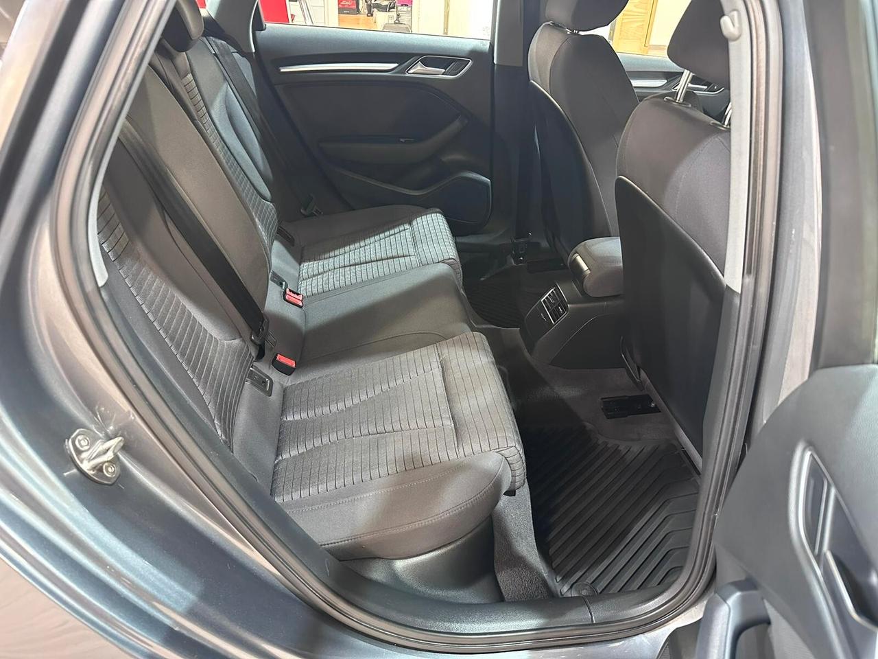 AUDI A3 SBK 30 1.6TDI 116CV 2019 MANUALE