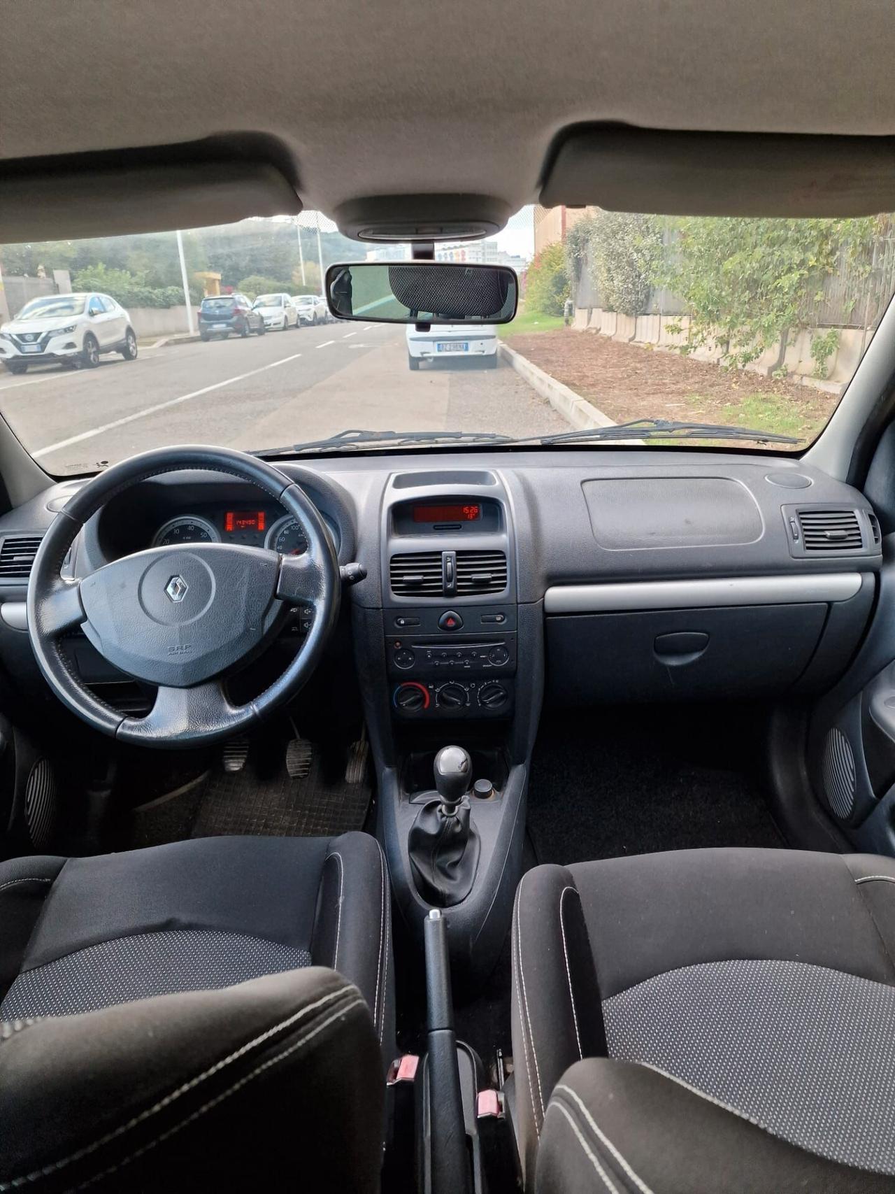 Renault Clio Storia 1.2 BENZ 5 porte NEOPATENTATI