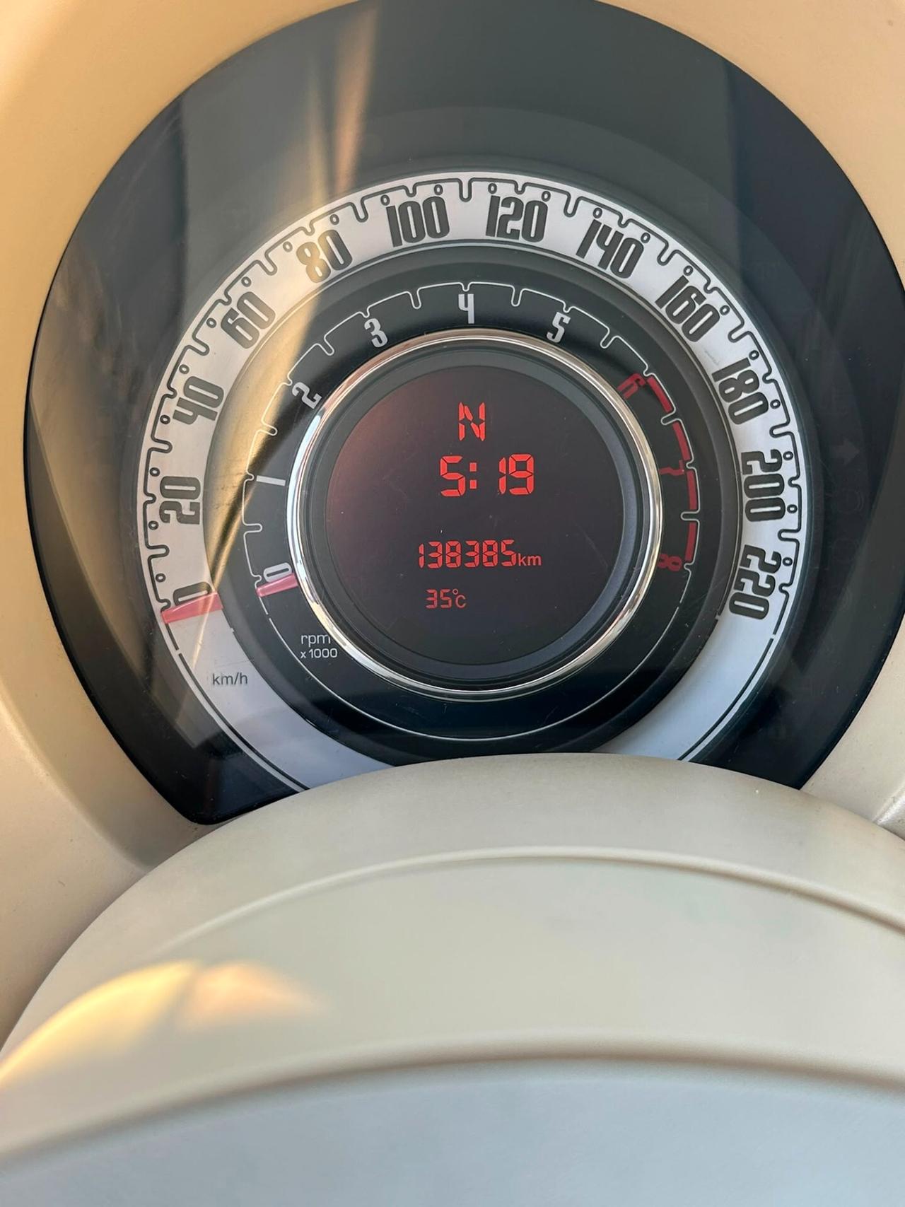 Fiat 500 1.2 Lounge CAMBIO AUTOMATICO ANNO 2010