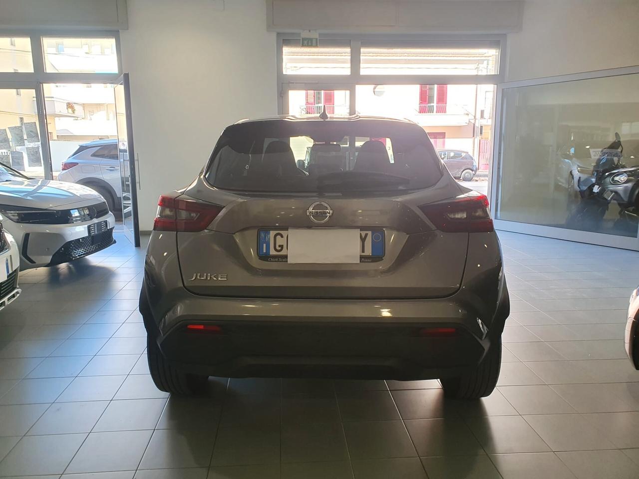 Nissan Juke 1.0 DIG-T 114 CV N-Connecta