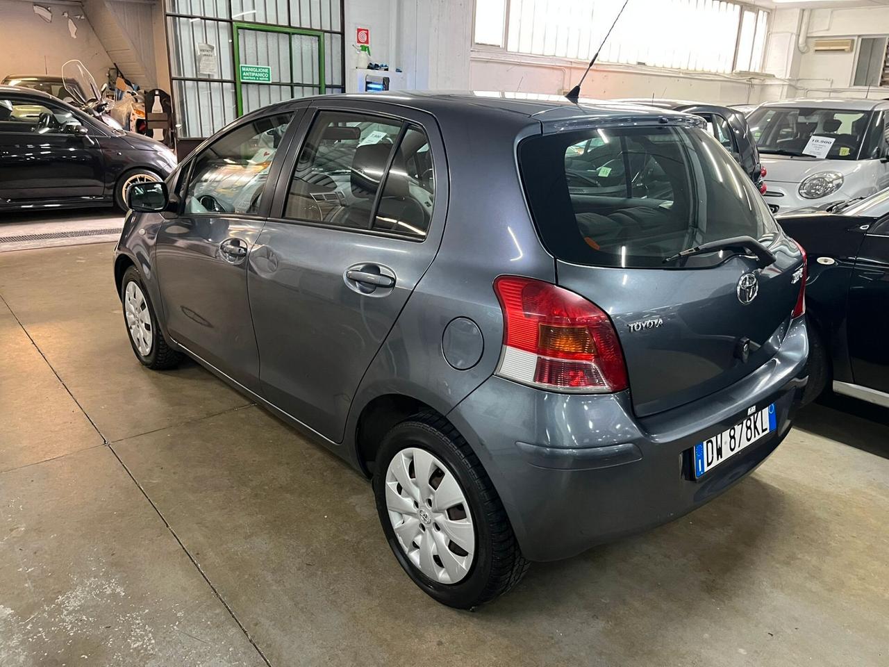 Toyota Yaris 1.3 5 porte