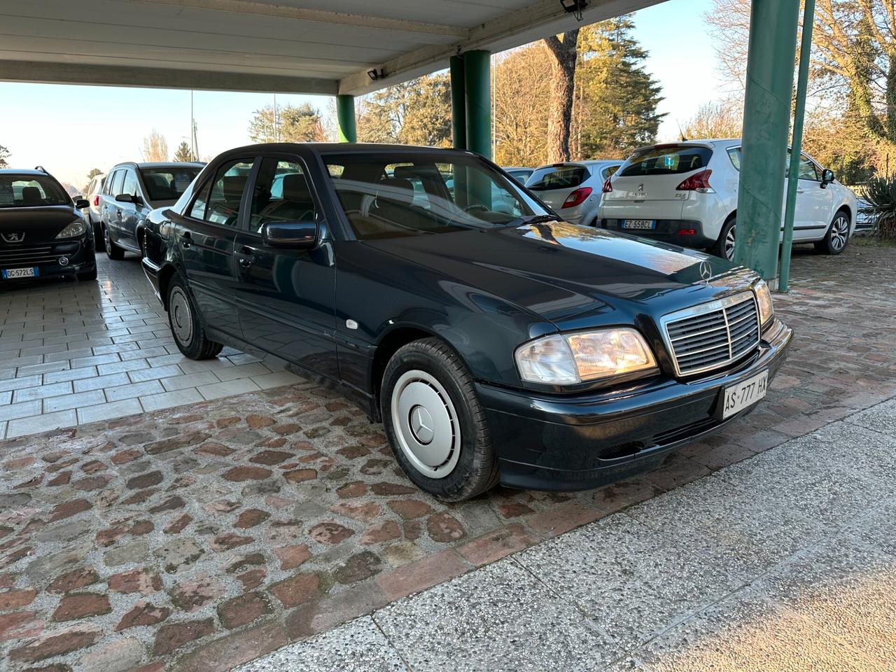 Mercedes-benz C 220 D Classic