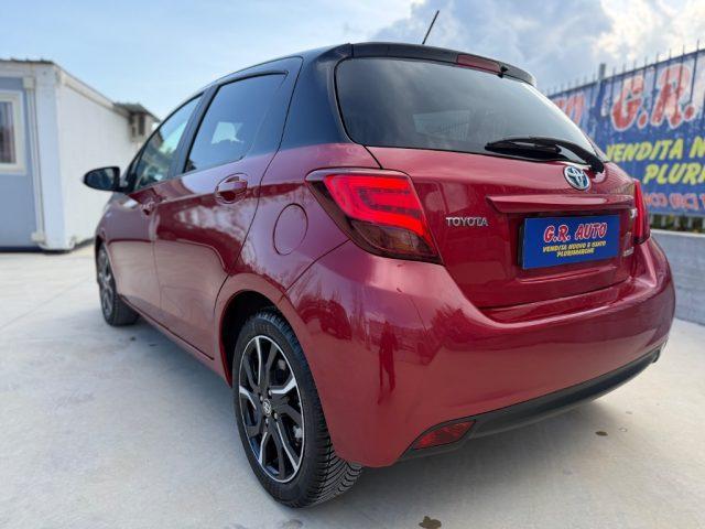 TOYOTA Yaris 1.5 Hybrid PARI AL NUOVO