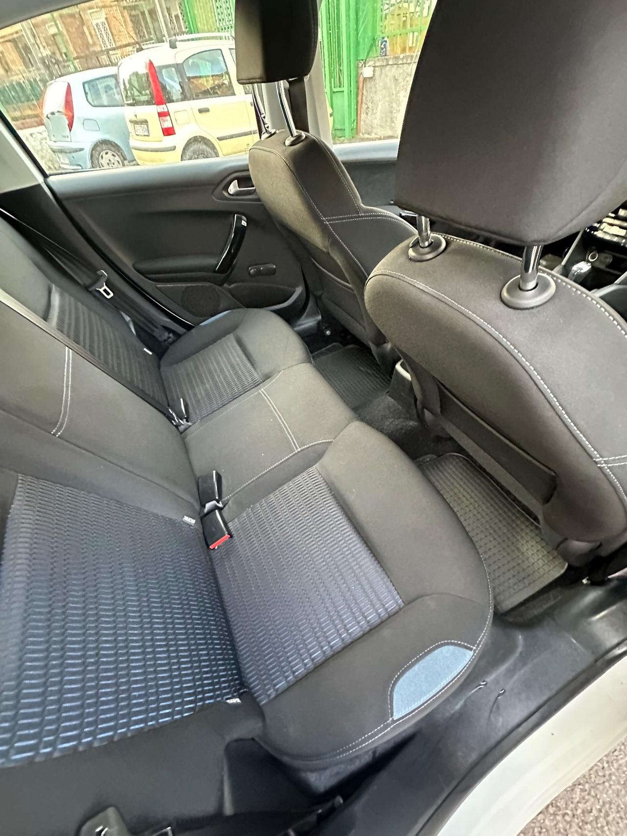 Peugeot 208 1.2 e-VTi 82 CV Stop&Start ETG5 5 porte Allure