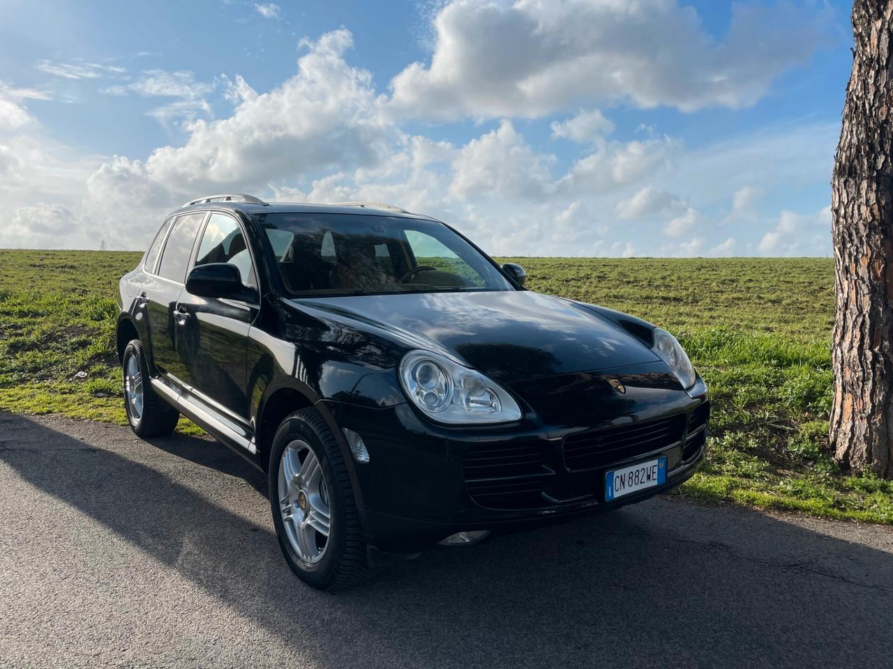 Porsche Cayenne 3.2 BENZINA, GPL