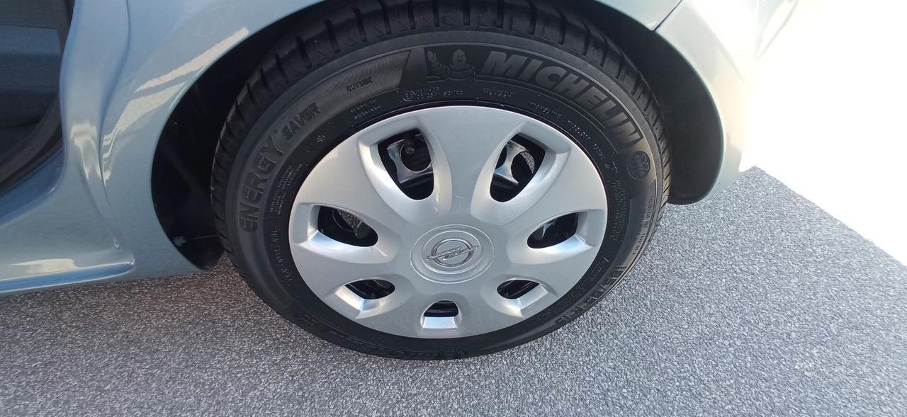 Opel Corsa 1.2 5 porte Enjoy