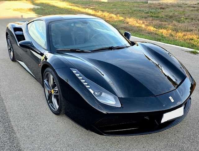 Ferrari 488 GTB sed Carbonio, TOTAL BLACK